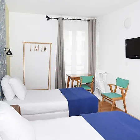 Zazie Otel 2*