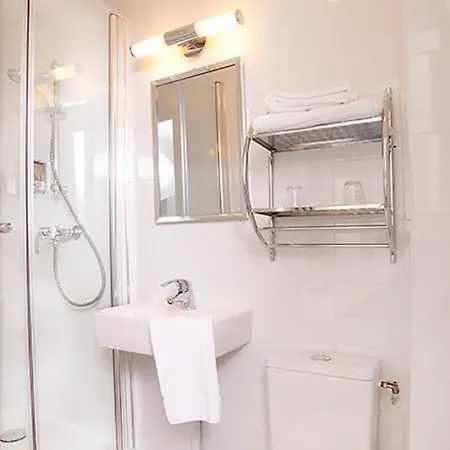 Zazie Otel Paris