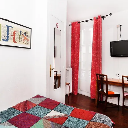 Otel Zazie 2*