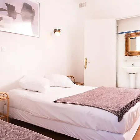 Otel Zazie 2*