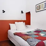 زازي 2* باريس